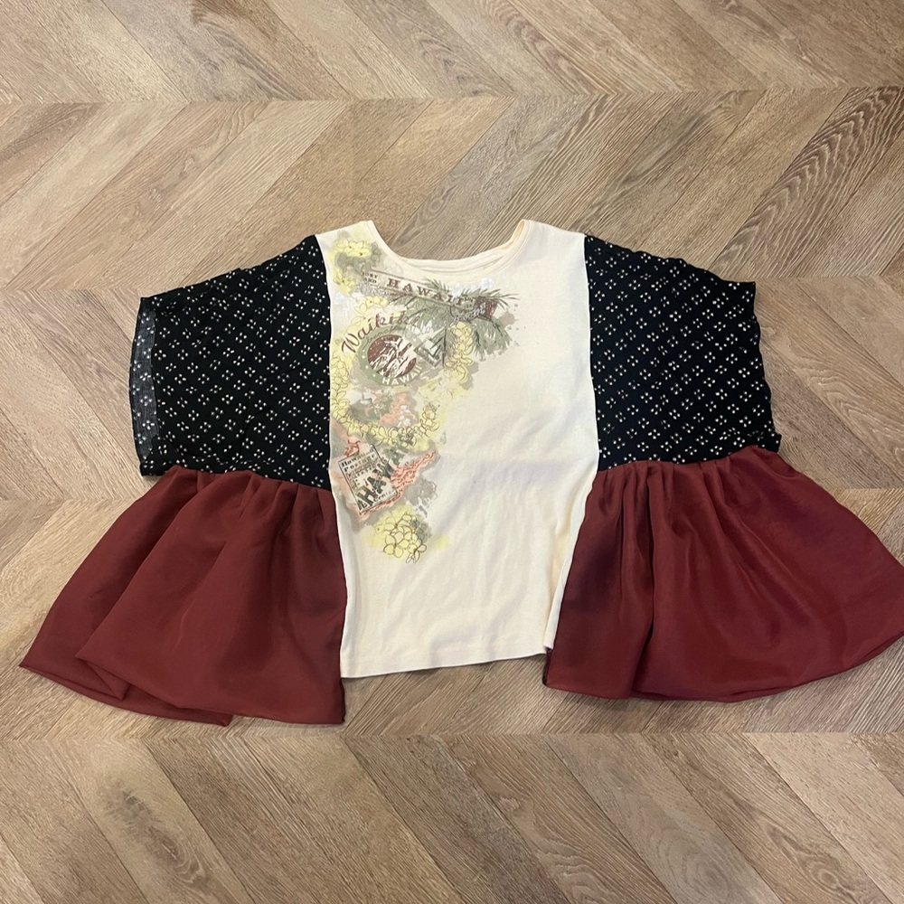 Handmade upcycled one of a kind tunic top. Free size